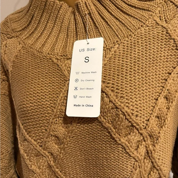 NWT Chunky Knit Sweater in Brown - Picture 3 of 5